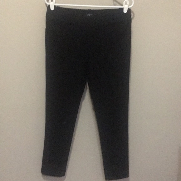LOFT Pants - Sleek slacks